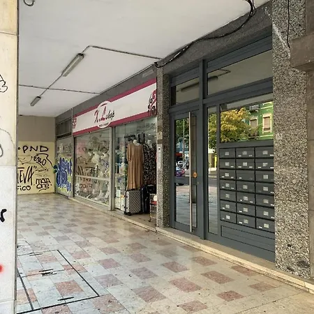 - Almirante Reis リスボン